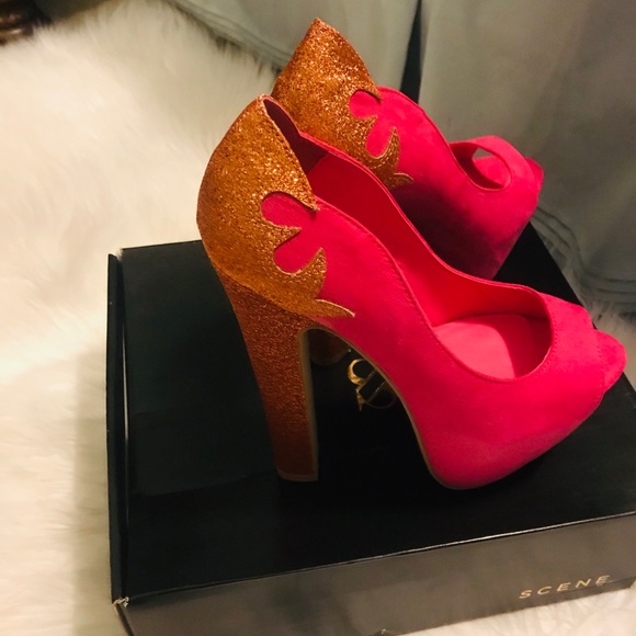 Scene - Picture 2 of 5